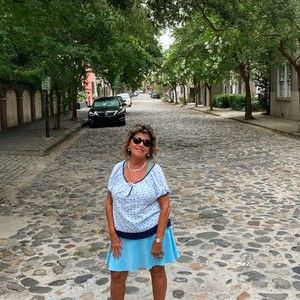 Meet your Posher, April